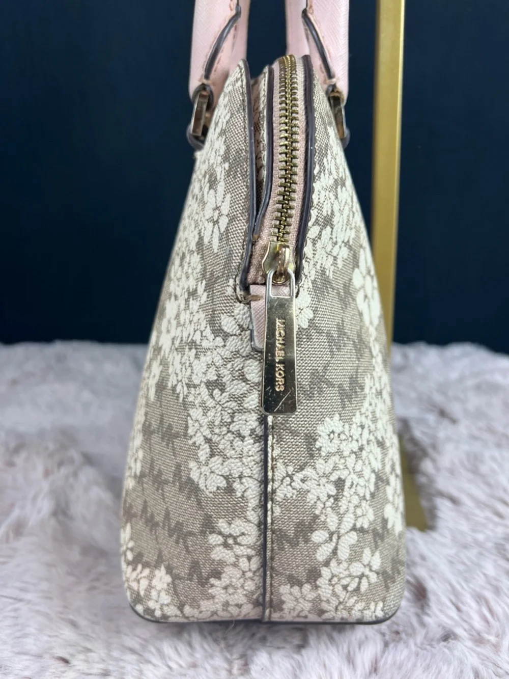 Michael Kors Cindy Medium Dome Satchel Floral MK Logo Print Pink - Picture 5 of 11